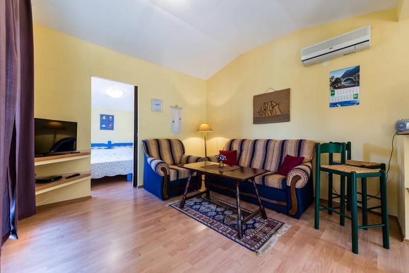 Apartment Vesna ヴェラ・ルカ エクステリア 写真
